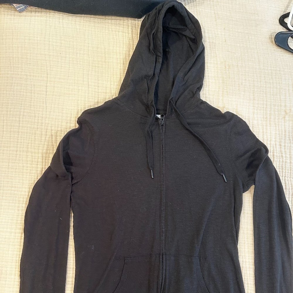 Everlast Zip Up Hoodie 2/$15